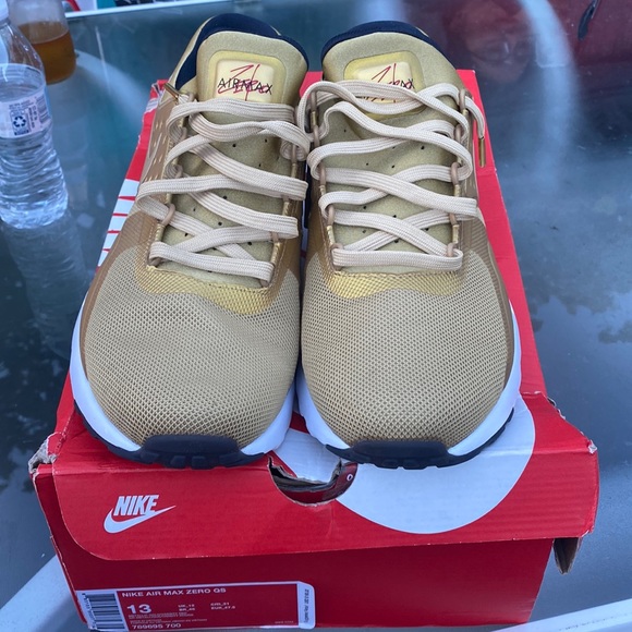 Nike Air Max Zero QS